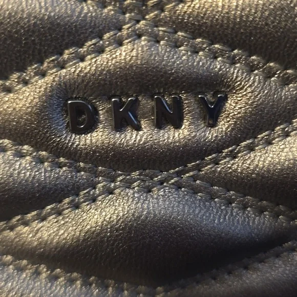 Dkny Lara Rounded Medium Chain Strap - Picture 3 of 11